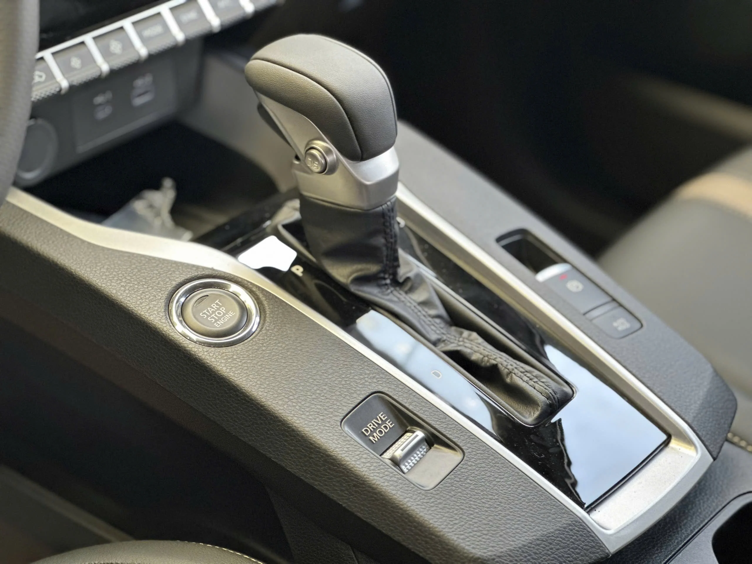 UCAR- Mitsubishi Xforce Ultimate siêu lướt - Ảnh 8