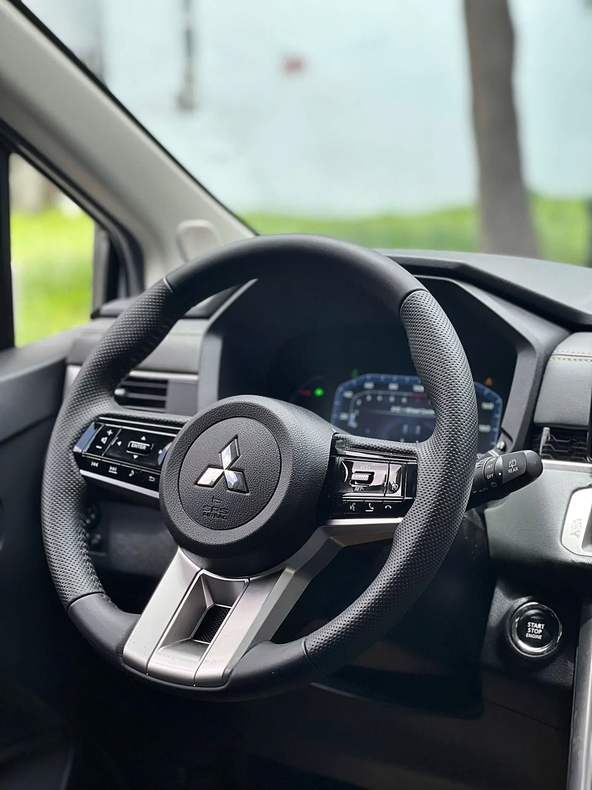 UCAR- Mitsubishi Xpander Premium - Sản xuất năm 2025 - Ảnh 7