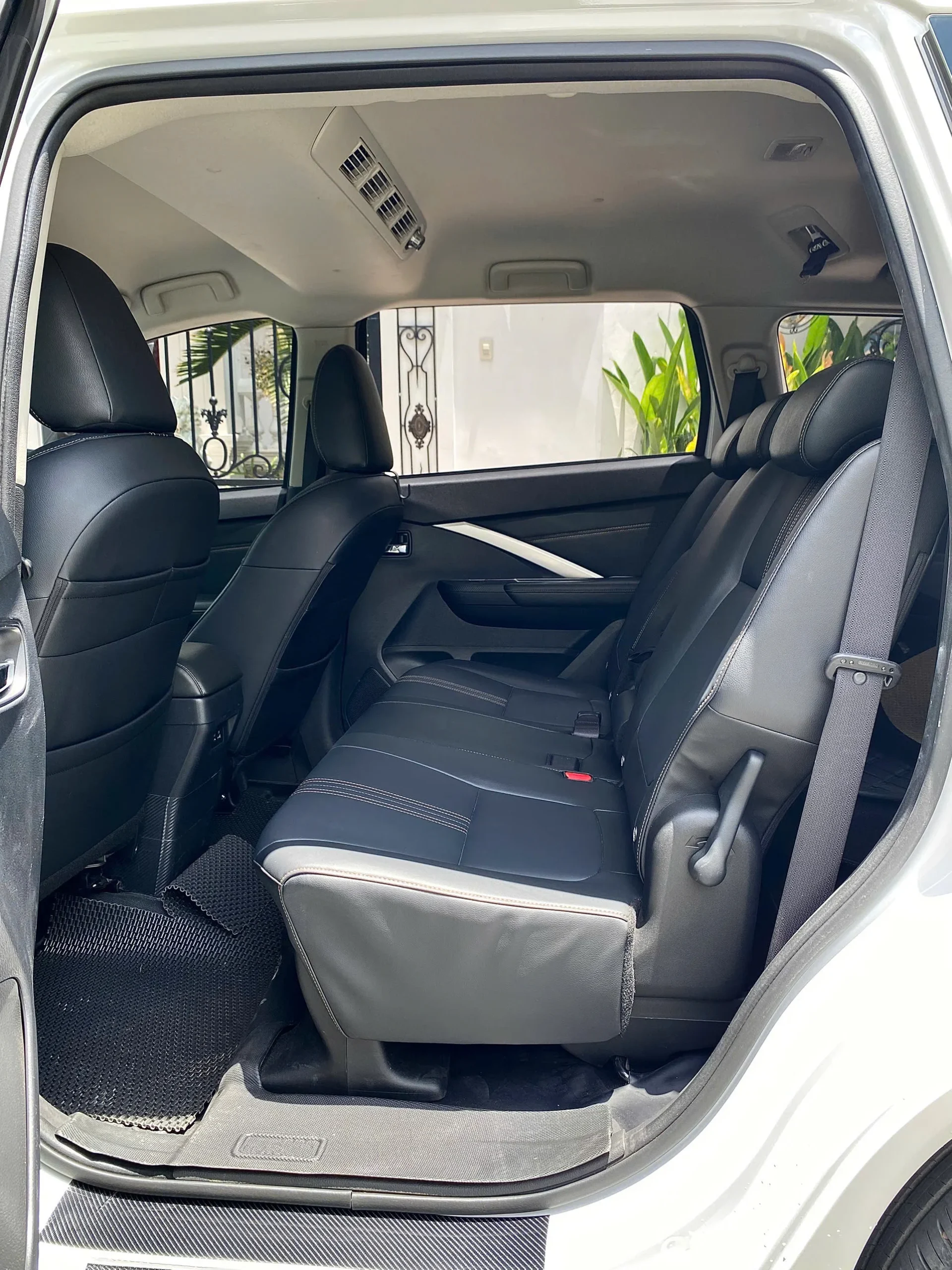 UCAR- Mitsubishi Xpander Premium - Sản xuất năm 2025 - Ảnh 10